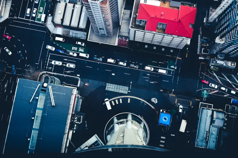 photo-1515380455199-d48364db74ec